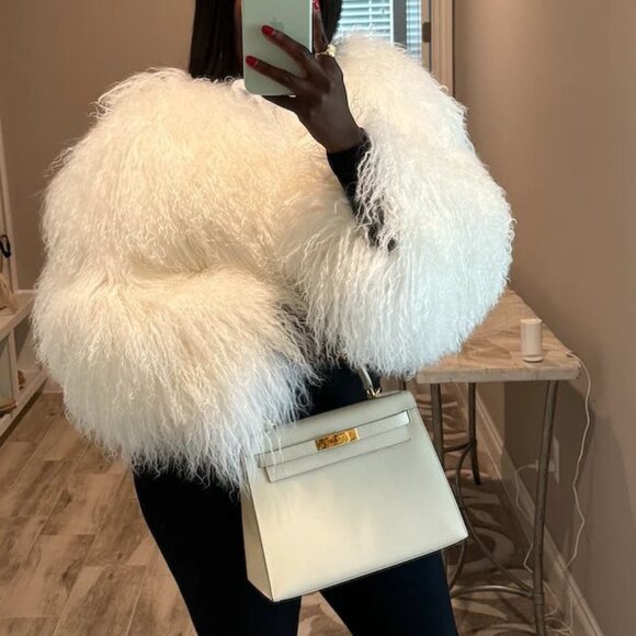 White Casual Women's Fluffy Soft Fuzzy Cropped Faux Fur Jacket - Picture 2 of 7